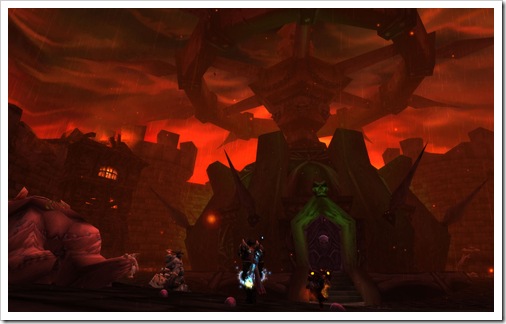 Stratholme is like the cover of a 70s heavy metal album. Raining blood, spikes and skulls everywhere...